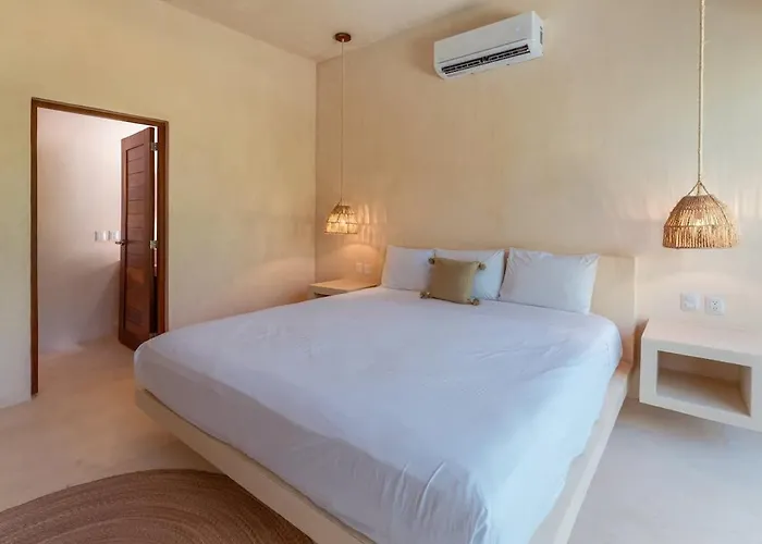 Private 9br Luxury Compound With Private Plunge Pools Holiday home *
